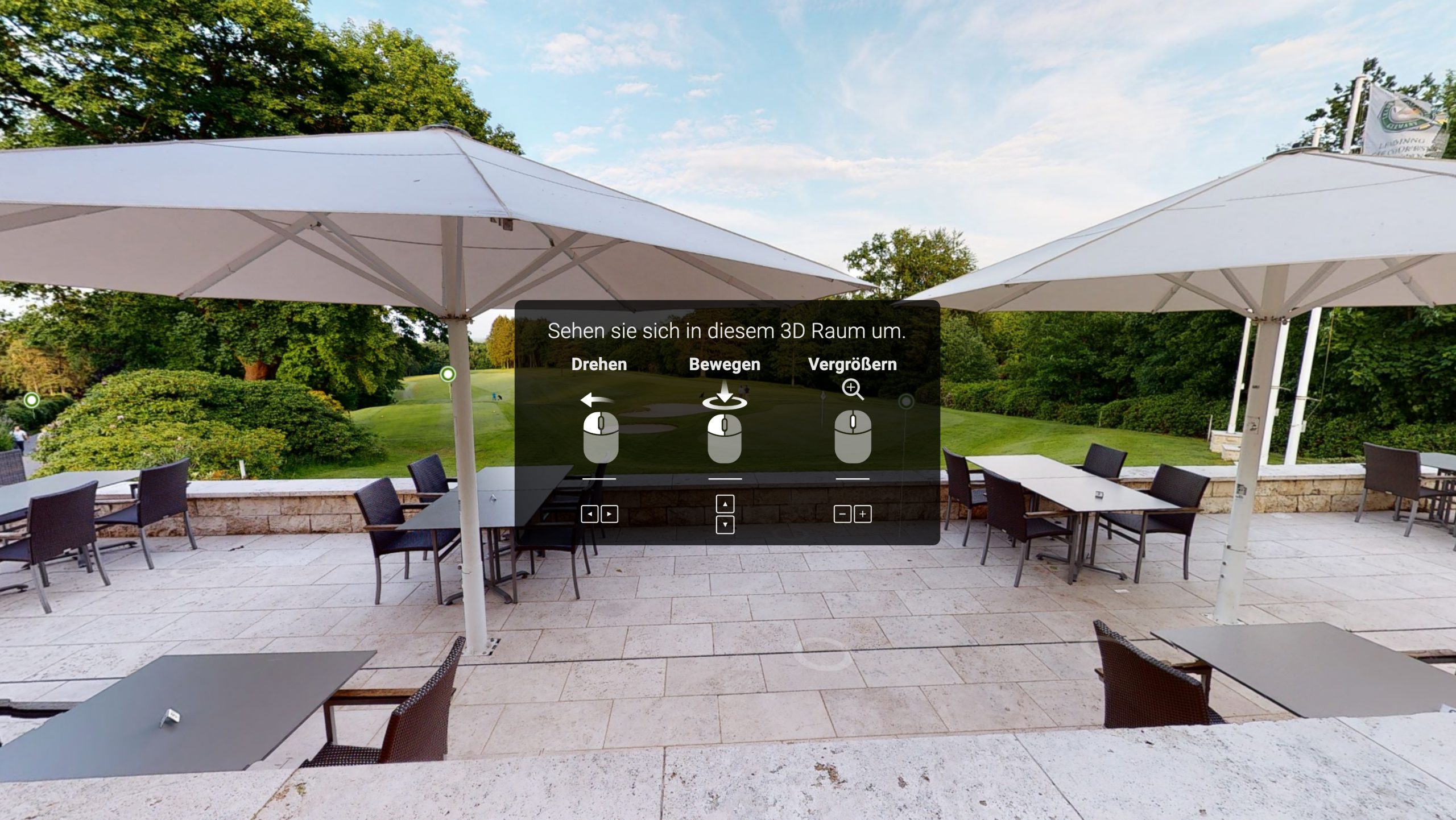 Terrasse des Clubs mit Maus-Anleitung für den digitalen Rundgang